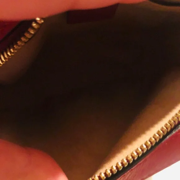 RARE  Authentic Gucci Purse - Picture 9 of 10